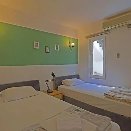 Mola 2 Apartament Kaş