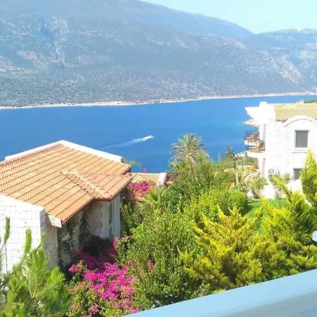 Mola 2 * Kaş